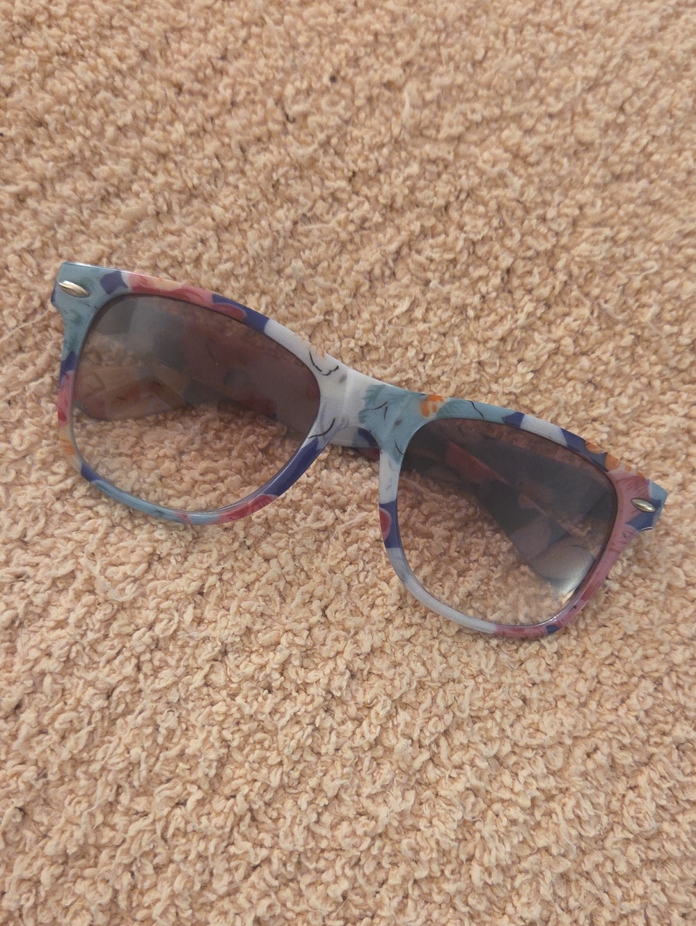 Floral Multicolor Sunglasses